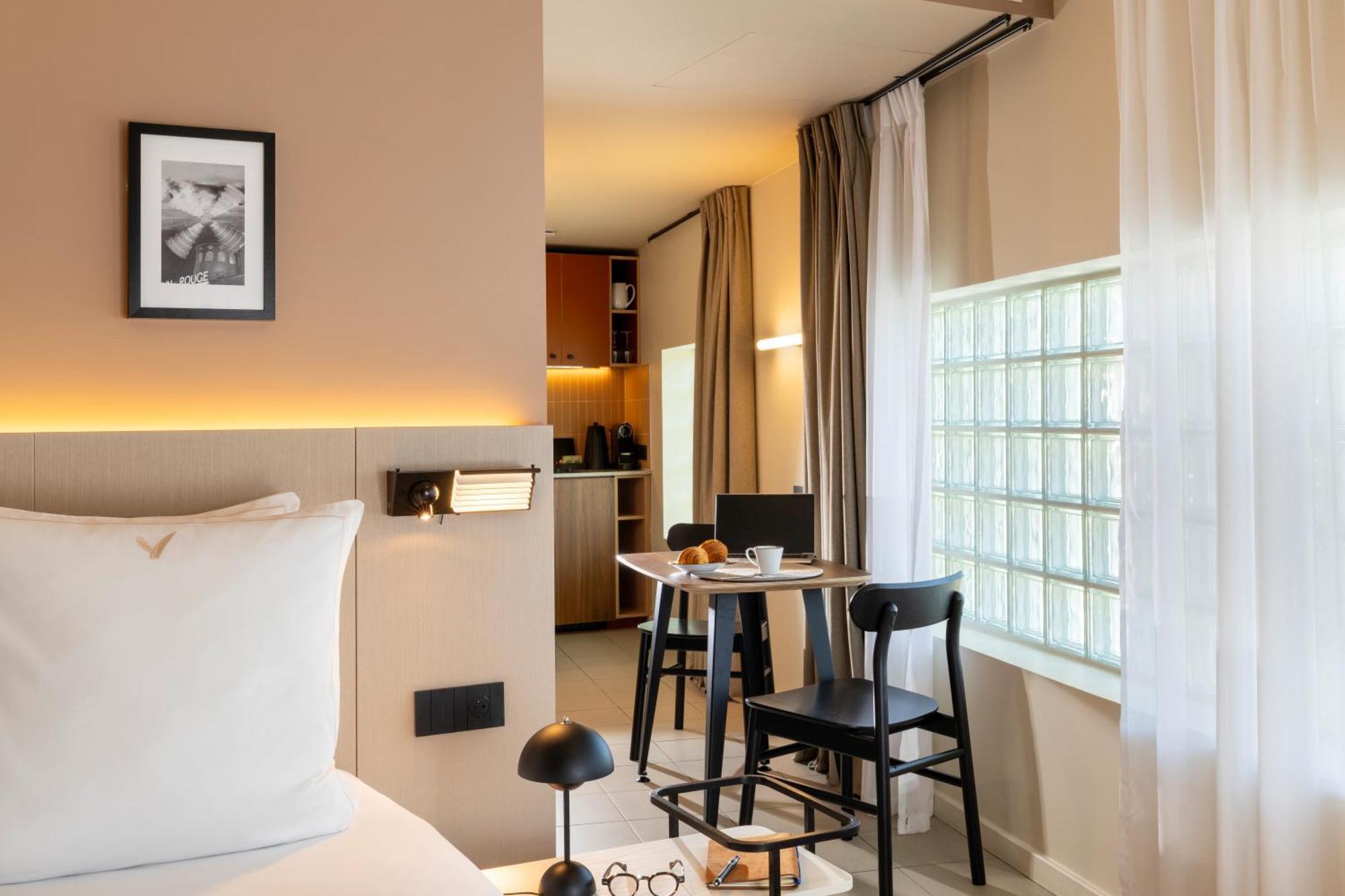 Aparthotel Yuna Montmartre - 4*