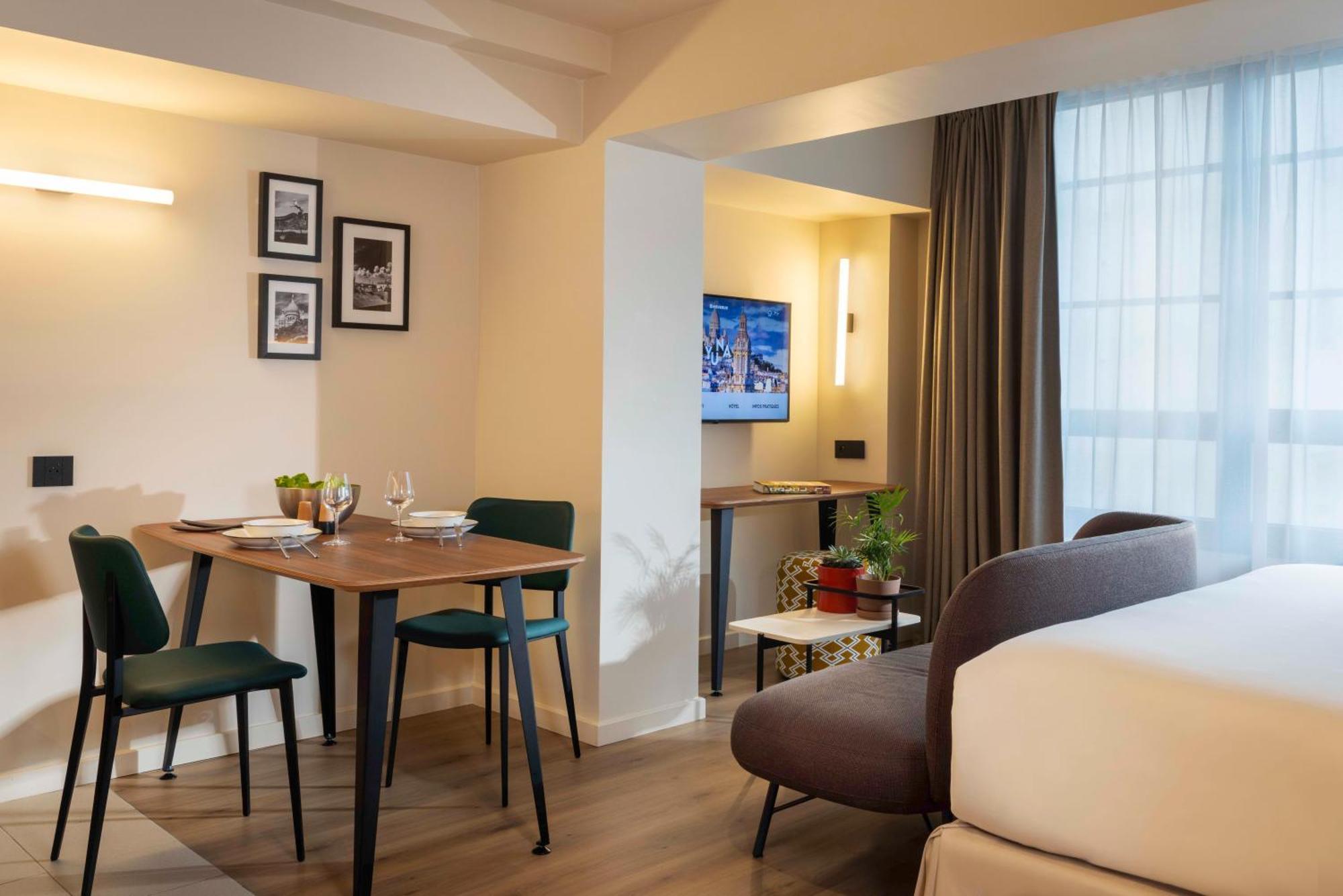Yuna Montmartre - Aparthotel Paris