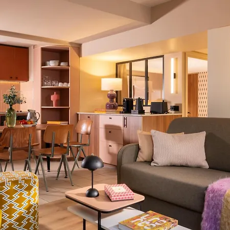 Yuna Montmartre - 4* Parigi