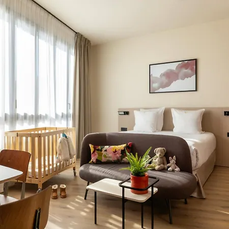 Aparthotel Yuna Montmartre - Parigi