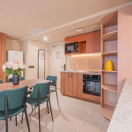 Aparthotel Yuna Montmartre - 4*