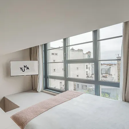 Yuna Montmartre - 4*