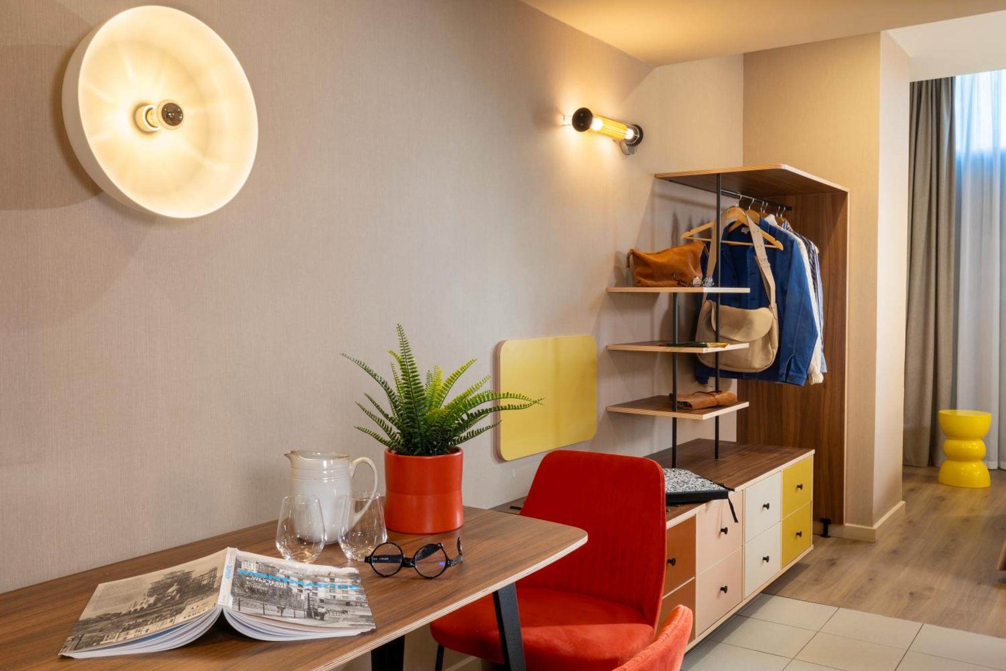Yuna Montmartre - 4* Parigi