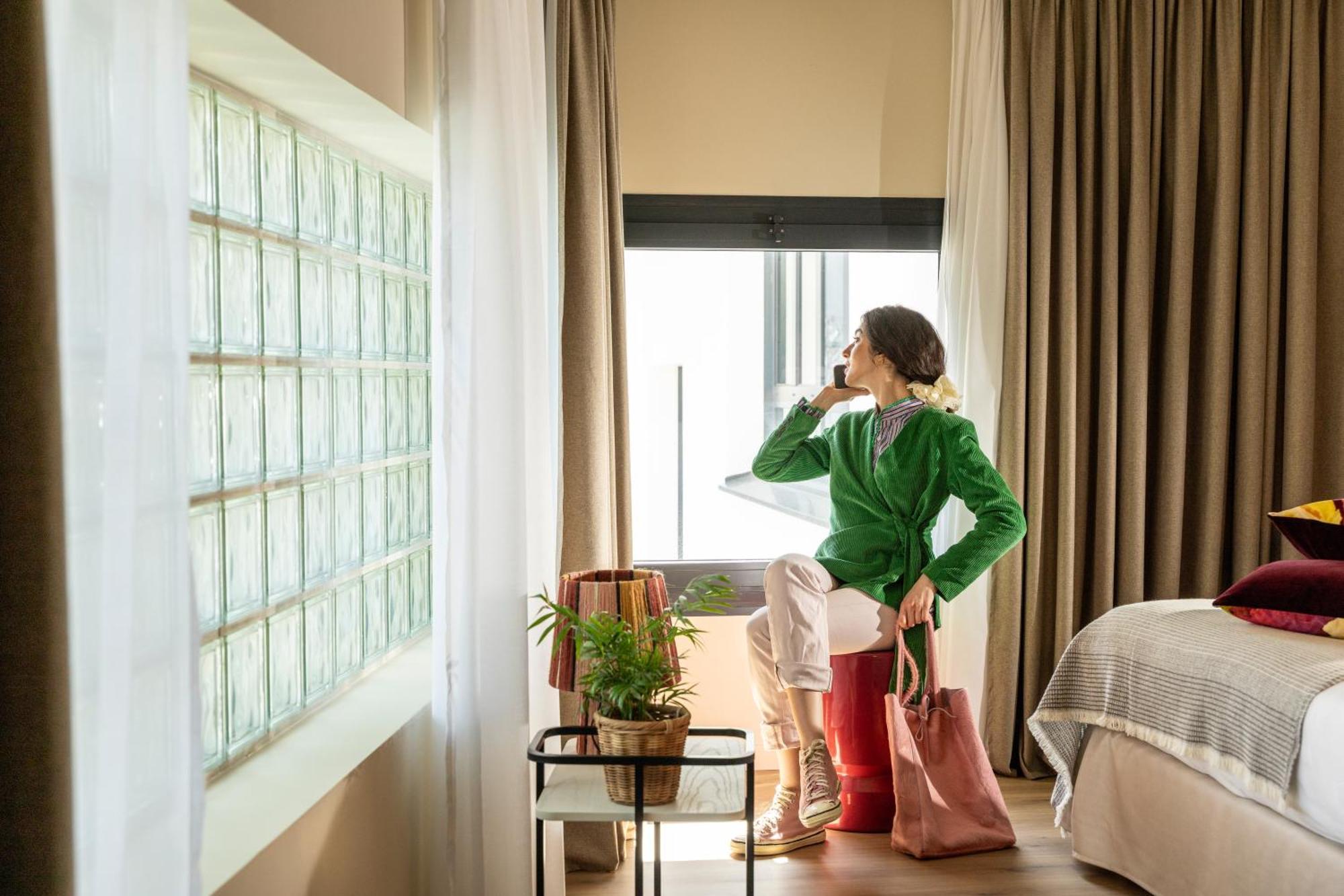 Yuna Montmartre - 4* Parigi
