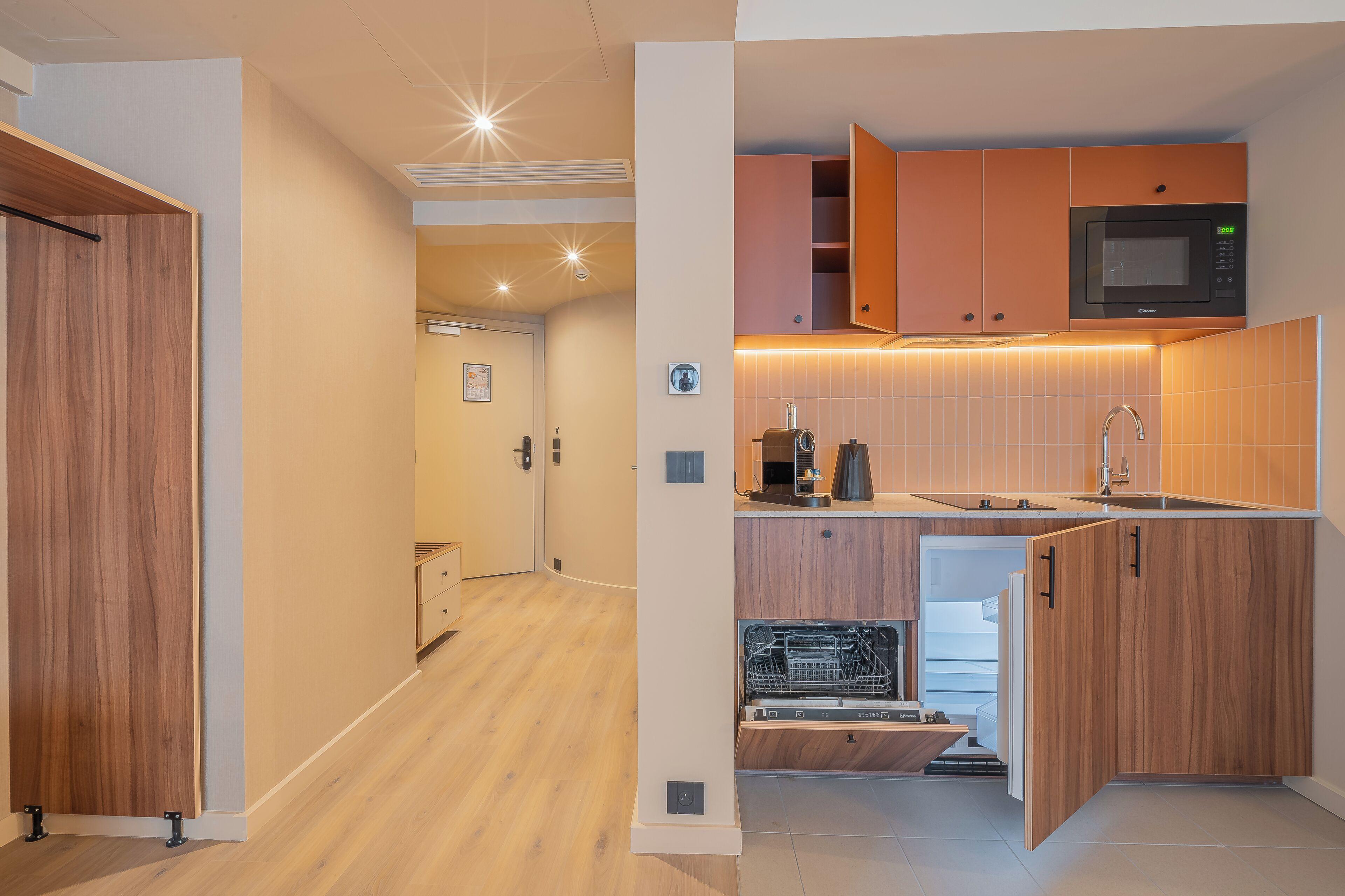 Yuna Montmartre - 4* Paris