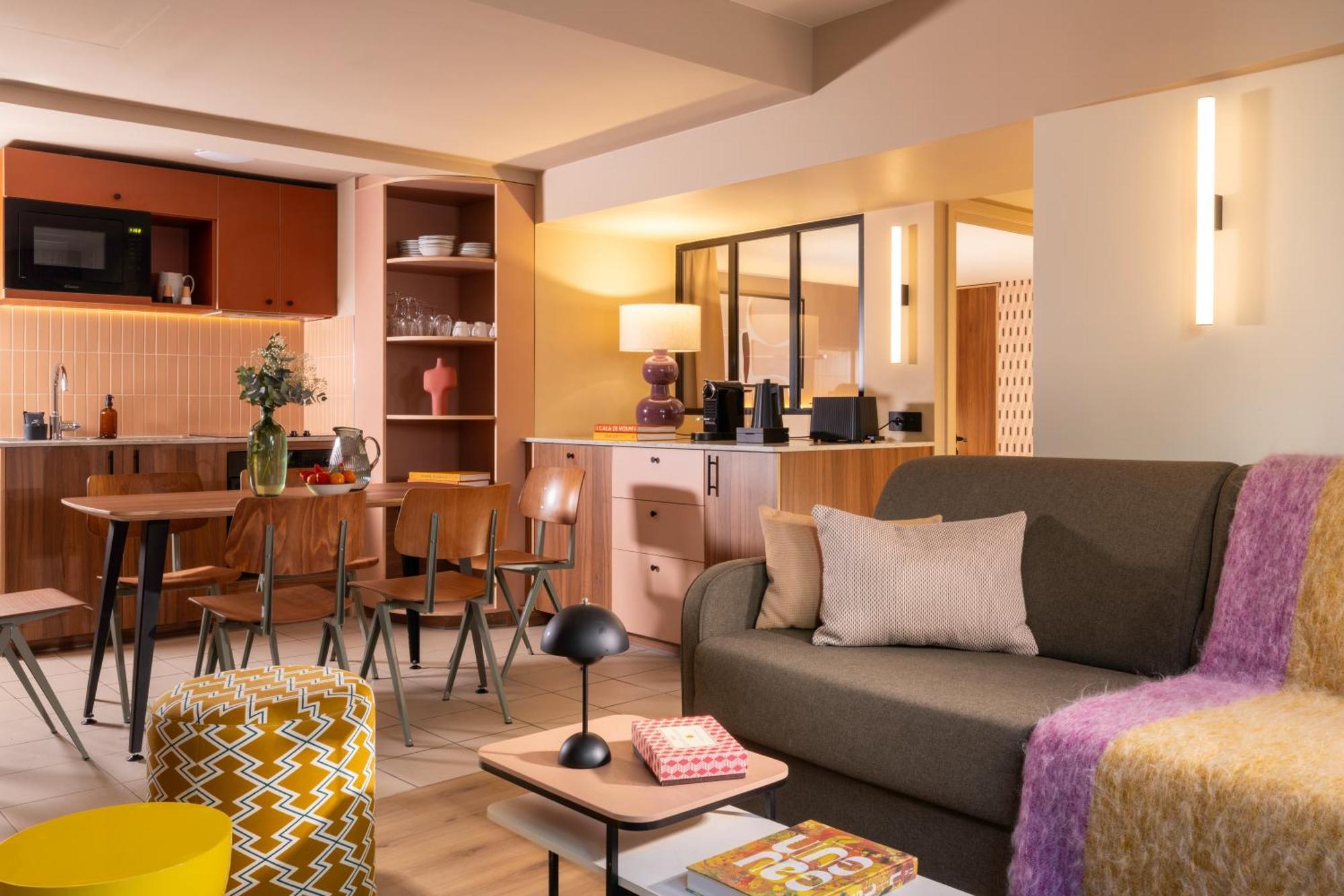 Yuna Montmartre - 4* Parigi